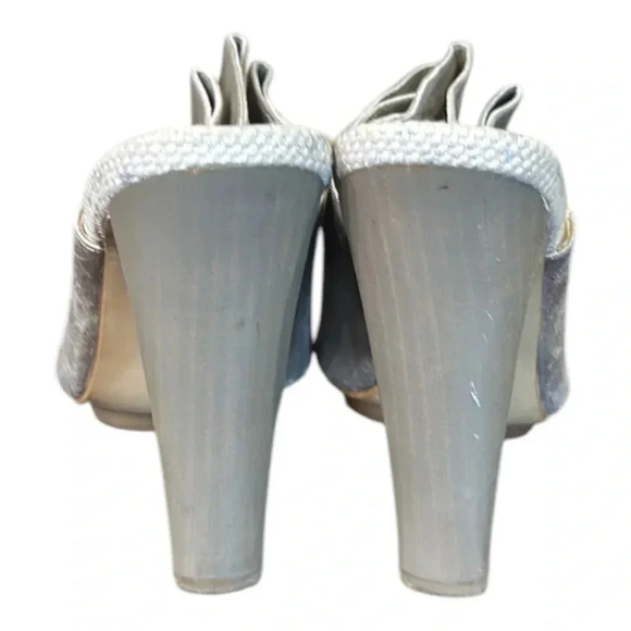 ABS by Allen Schwartz Women's Metallic Ruffle Open Toe Sandal Heel Size 6.5 - Picture 6 of 10